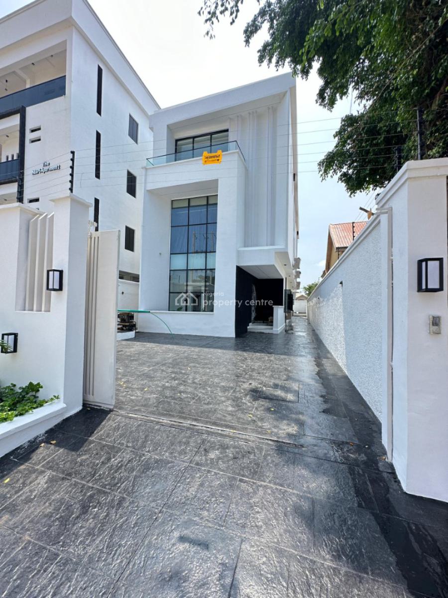 Elegantly 5 Bedroom with Pool, Cinema, Gym & Rooftop in a Well Secured, Lekki Phase 1, Lekki, Lagos, Detached Duplex for Sale