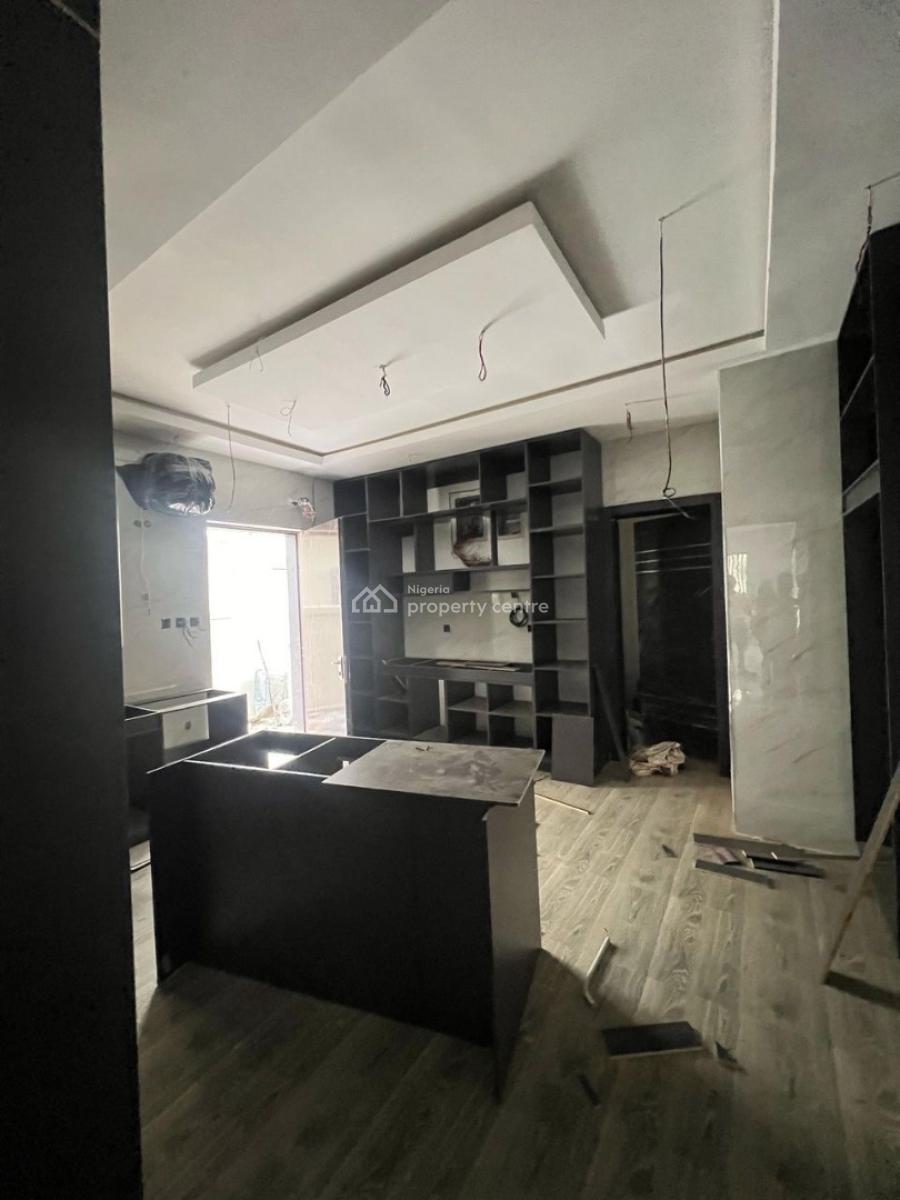 Gigantic and Beautifully Built 5 Bedroom Duplex with Bq, Ikeja Gra, Ikeja, Lagos, Detached Duplex for Sale