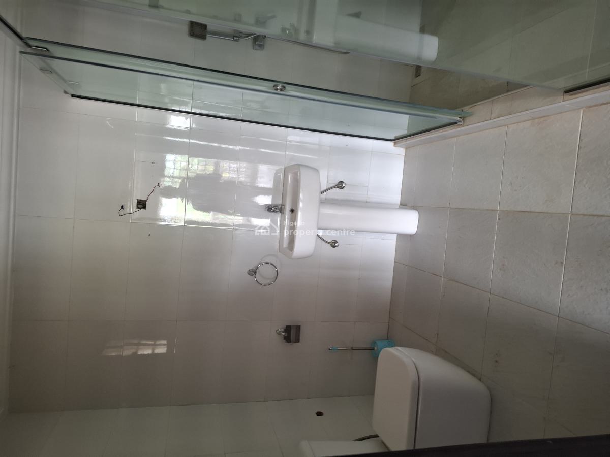Well Finished 4 Bedroom Duplex Gated with 2 Room Bq, Nice Location at Maitama, Maitama District, Abuja, Detached Duplex for Rent
