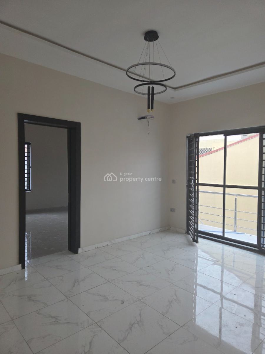 a Brand New 4 Bedroom  Semi-detached Duplex with a Room Bq, Lekki Phase 1, Lekki, Lagos, Semi-detached Duplex for Rent