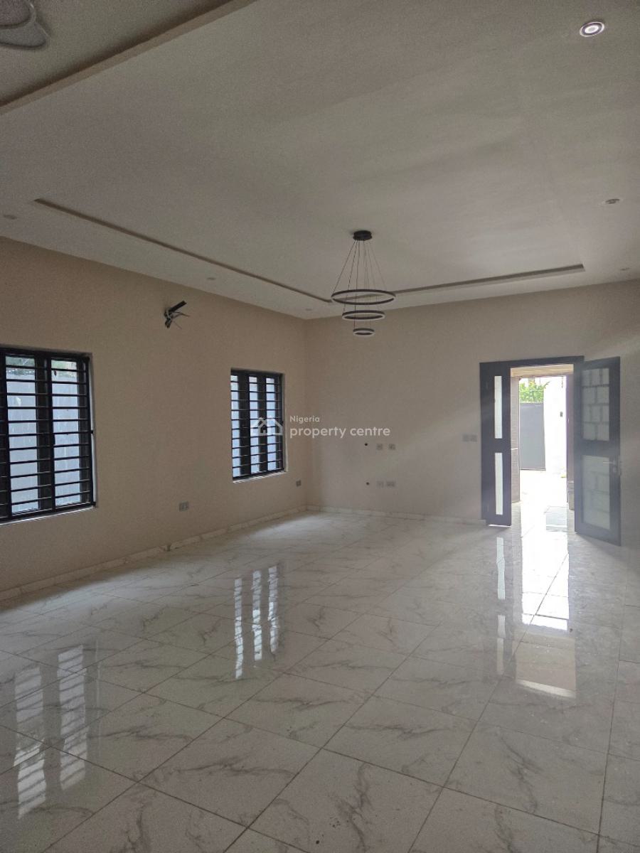 a Brand New 4 Bedroom  Semi-detached Duplex with a Room Bq, Lekki Phase 1, Lekki, Lagos, Semi-detached Duplex for Rent