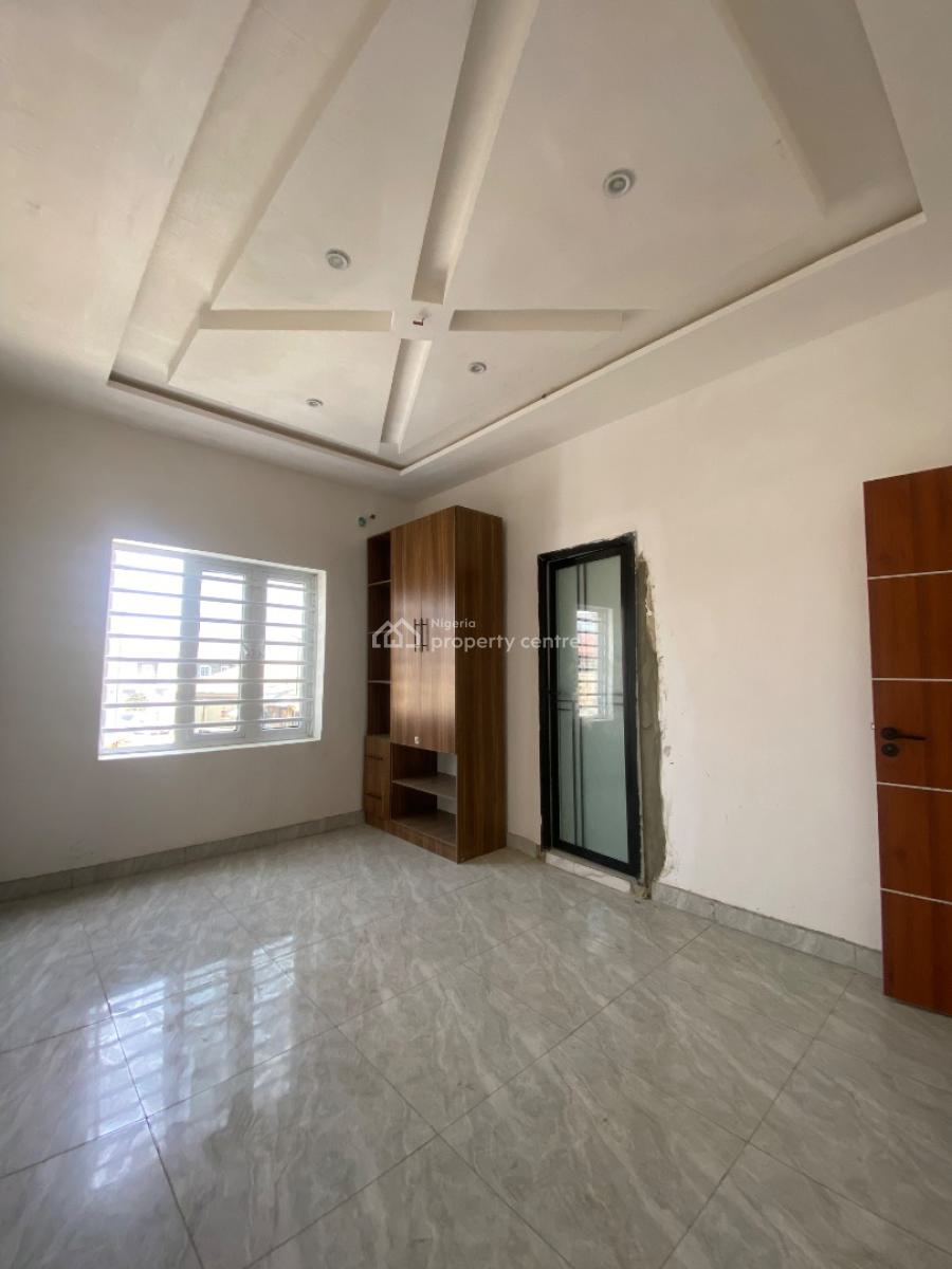 Magnificent Two Bedroom Apartment, Ogombo, Ajah, Lagos, Flat / Apartment for Rent