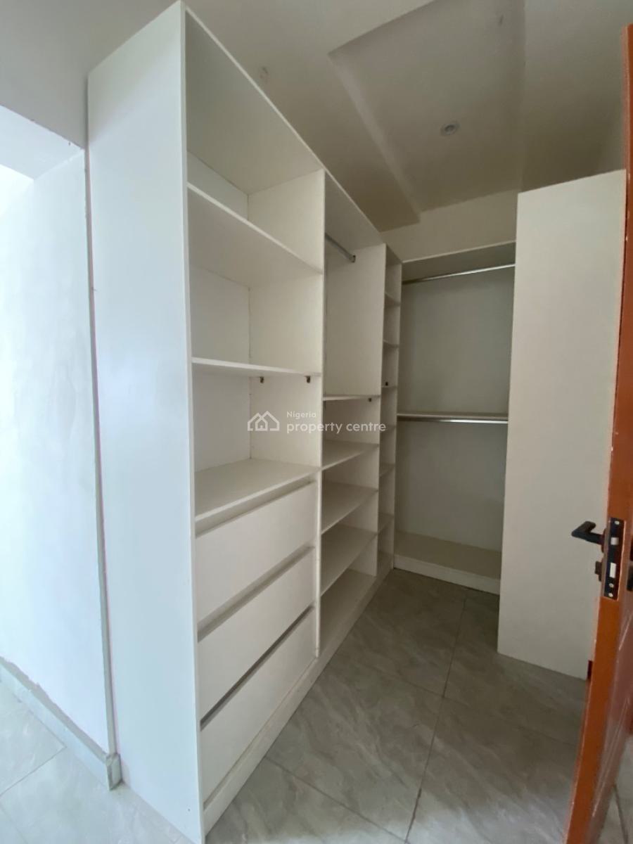 Magnificent Two Bedroom Apartment, Ogombo, Ajah, Lagos, Flat / Apartment for Rent