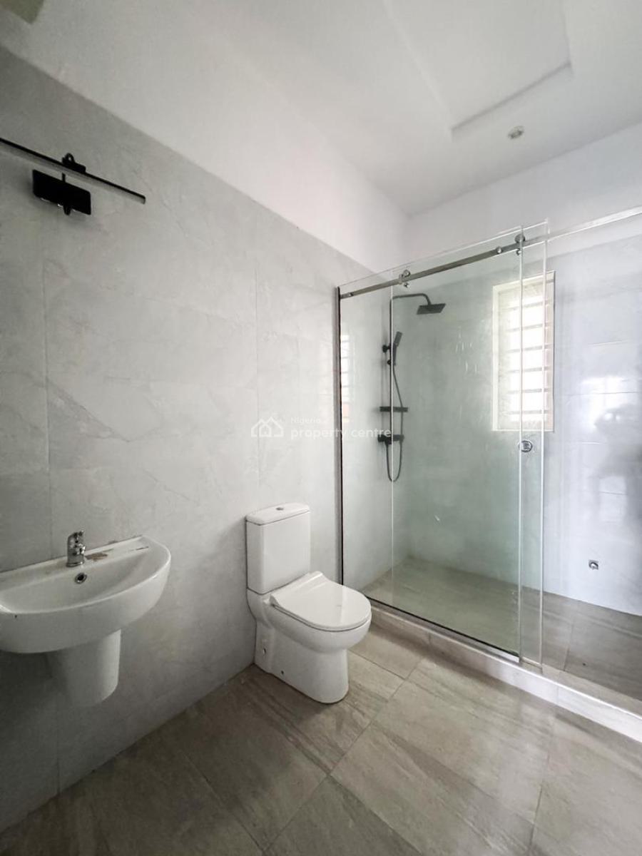 Luxurious 5 Bedroom Fully Detached Duplex with a Pool and Bq, Fabulous 4 Bedroom Duplex in Chevron with a Call to Access, Lekki, Lagos, House for Sale
