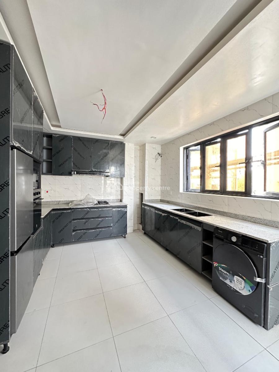 Lovely 2 Bedroom Apartment Suitable for Investment in Lekki P, Lekki Phase 1, Lekki, Lagos, House for Sale