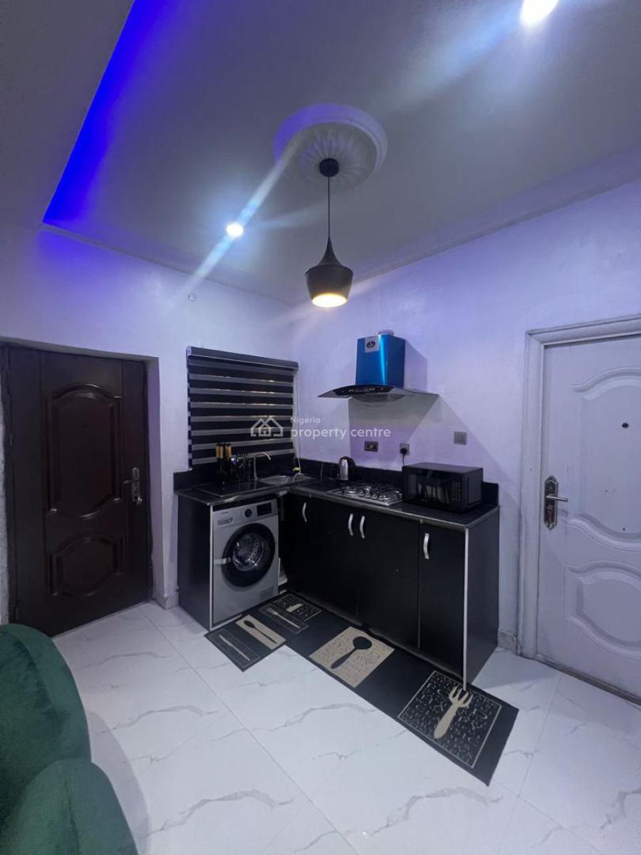 Luxury One Bedroom Apartment, Peter Odilli Road, Port Harcourt, Rivers, Flat / Apartment Short Let