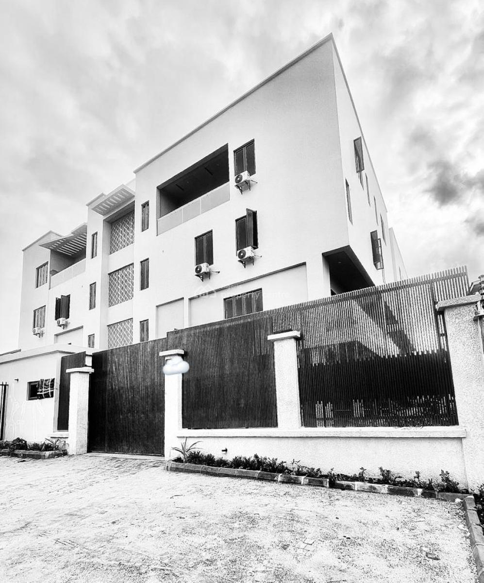 Fully Serviced 2 Bedroom Apartment with 24/7 Power, Right, Lekki, Lagos, Flat / Apartment for Rent