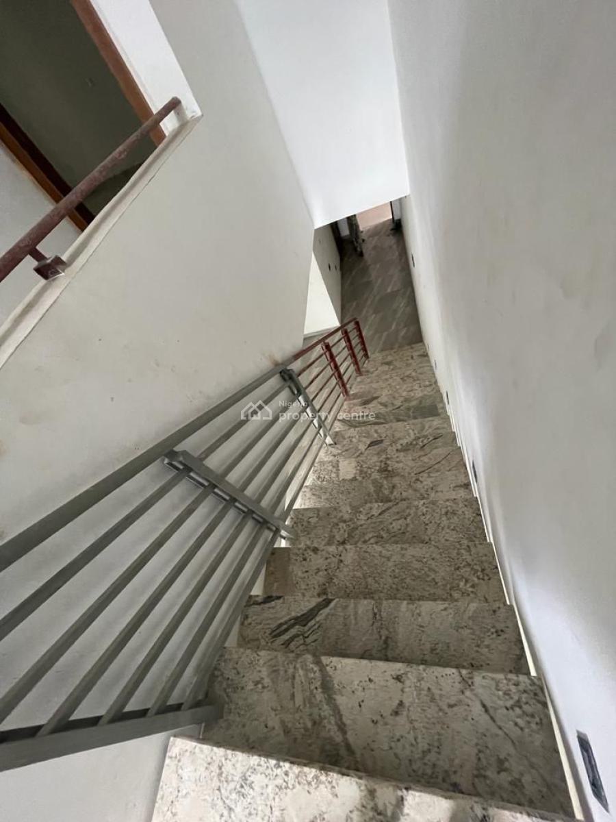 Fully Serviced 2 Bedroom Apartment with 24/7 Power, Right, Lekki, Lagos, Flat / Apartment for Rent