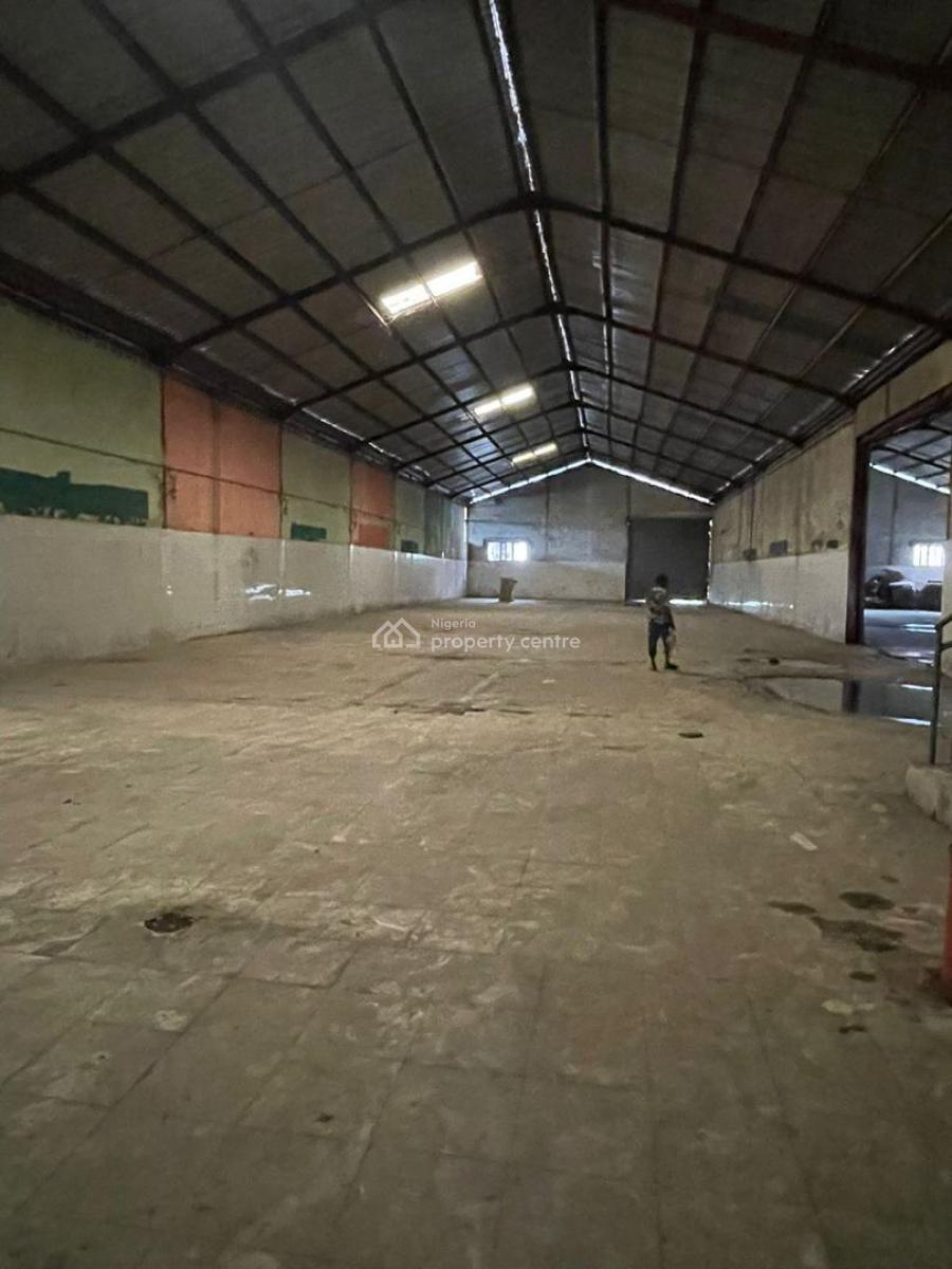 Massive Warehouse 4700sqm, By Cele Bus, Accessible to Oshodi Apapa Express, Okota, Isolo, Lagos, Warehouse for Rent