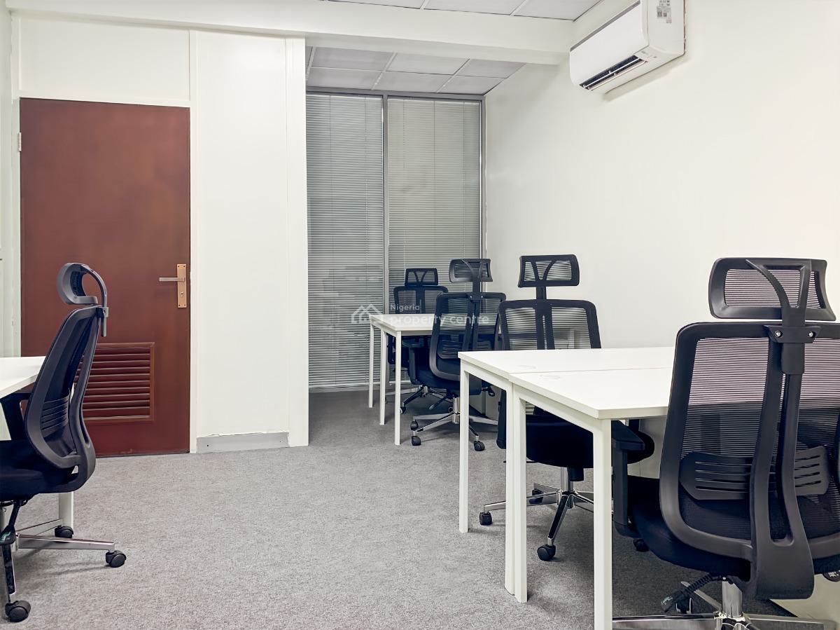 Open Plan Office Space for 10 Persons in Regus Murjanatu House, 1 Zambezi Crescent Off Aguyi Ironsi Street, Murjanatu House, Maitama District, Abuja, Office Space for Rent