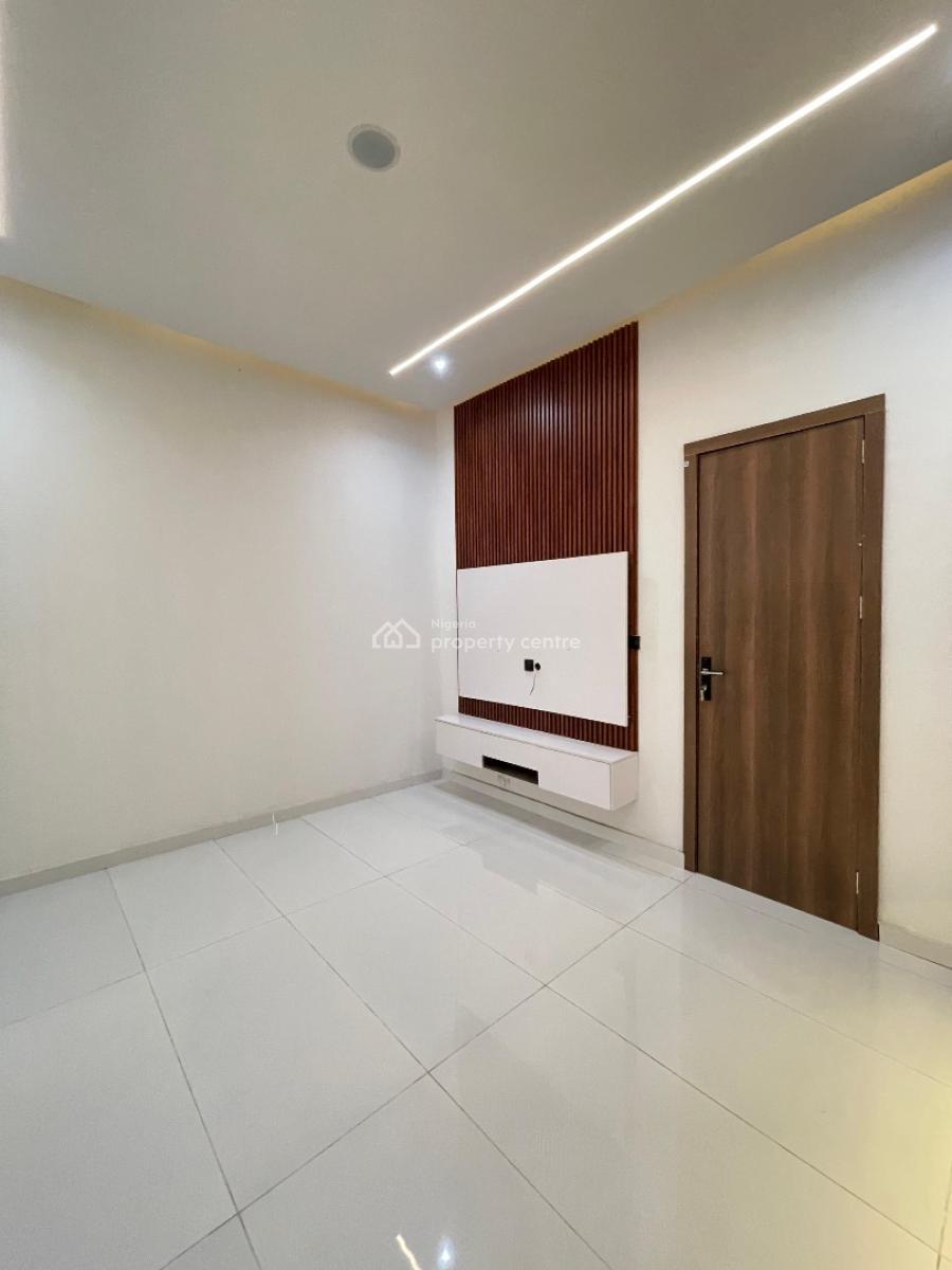 Most Luxurious 5 Bedroom Duplex in an Estate, Ajah, Lagos, Detached Duplex for Sale