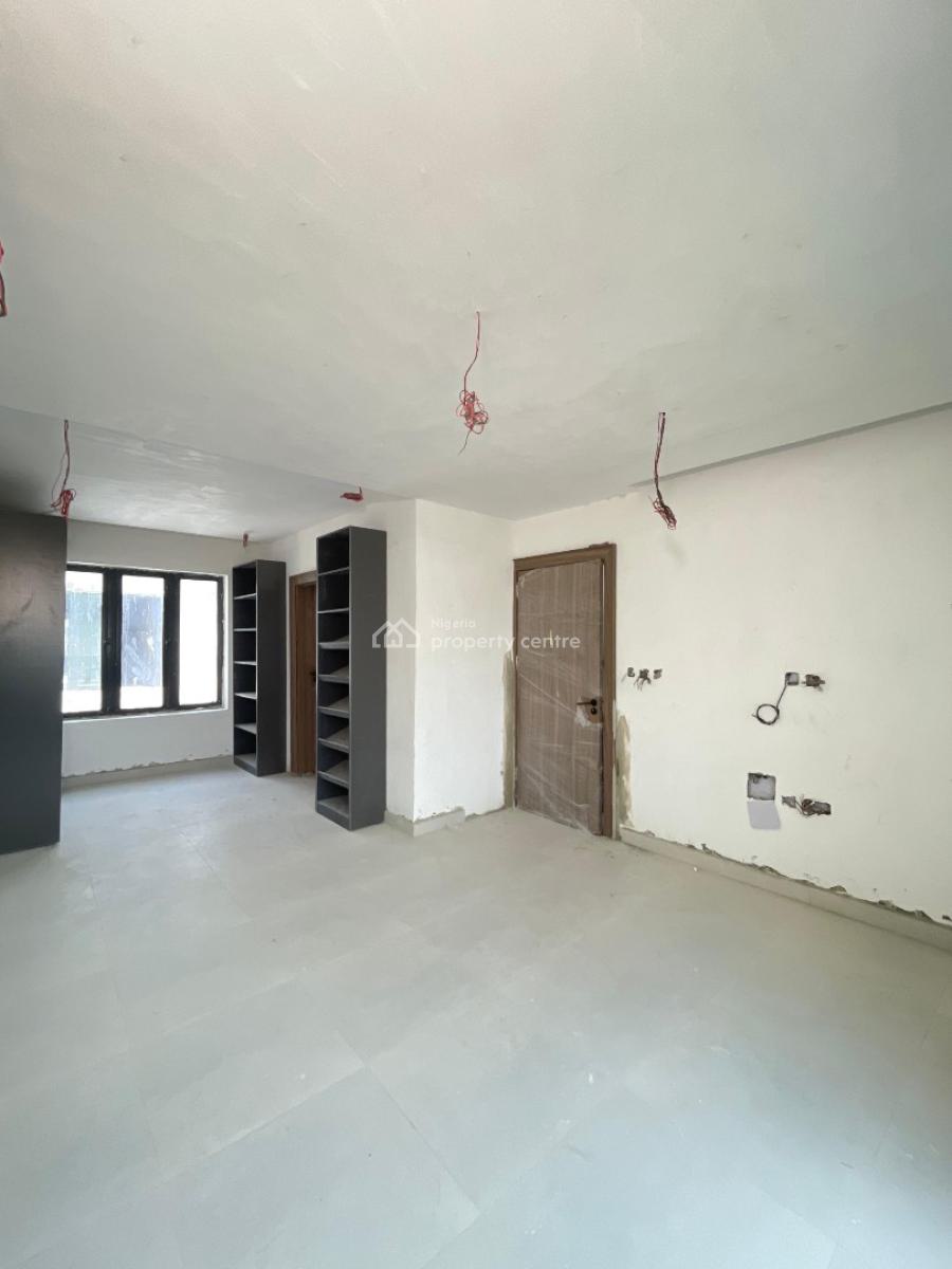 Serviced 4 Bedroom Terrace Duplex with Spacious Rooms, Lekki Phase 1, Lekki, Lagos, Terraced Duplex for Sale