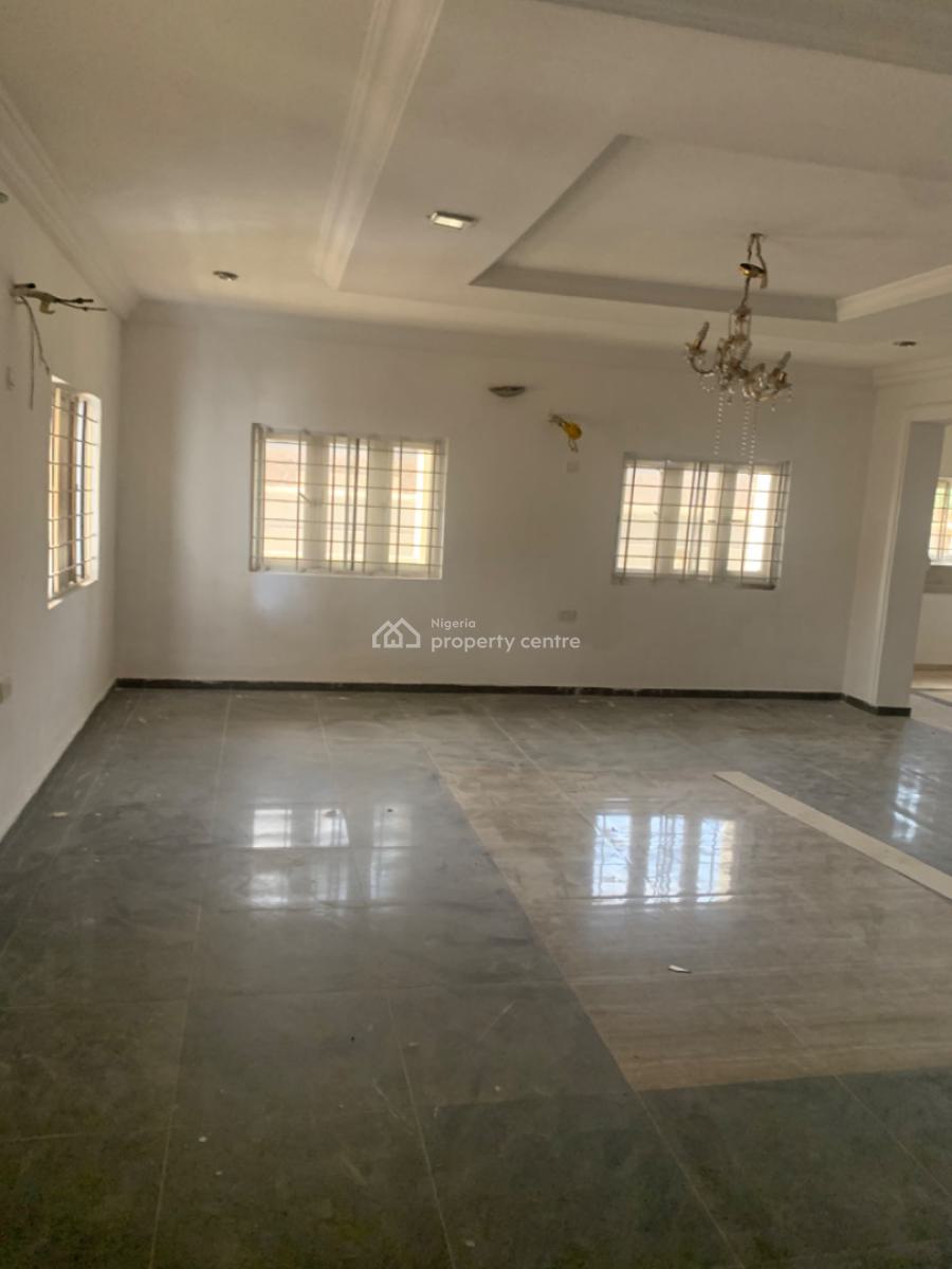 Luxury Bedroom and Parlor, Mobil Road, Ilaje, Ajah, Lagos, Mini Flat (room and Parlour) for Rent