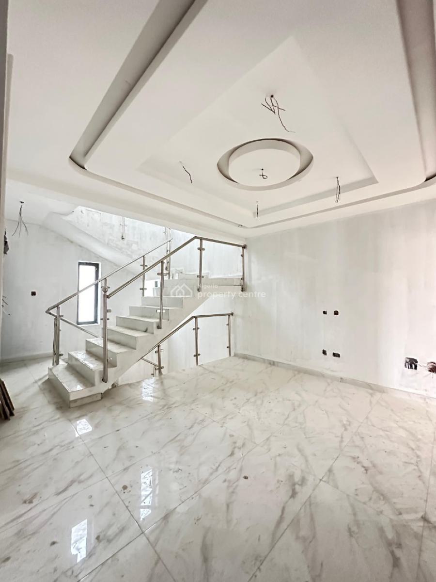 Elegantly Crafted 4-bedroom Semi-detached Duplex with Bq, Lekki Phase 1, Lekki, Lagos, Semi-detached Duplex for Sale