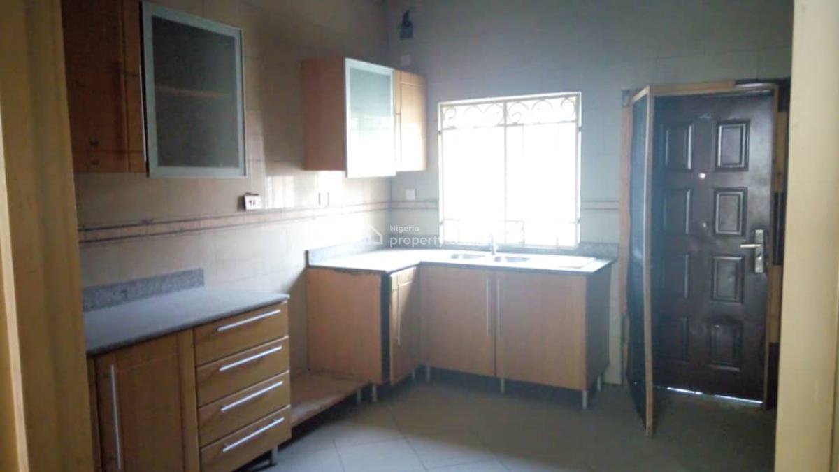 Well Maintained Spacious 4-bedroom Duplex with Bq, White Sand Area By Elf Bus-stop, Lekki, Lagos, Terraced Duplex for Sale