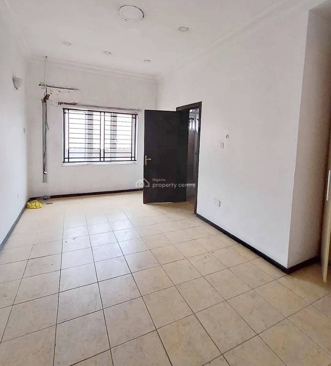 3 Bedroom, Lekki Phase 1, Lekki, Lagos, Office Space for Rent