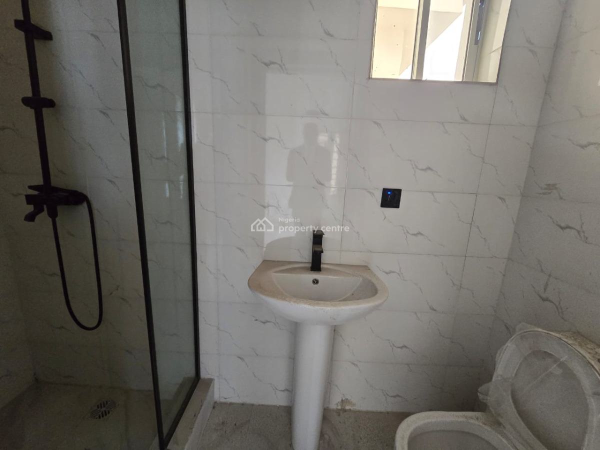 Newly Built 1 Bedroom Apartment, Lekki Phase 1, Lekki, Lagos, Flat / Apartment for Rent