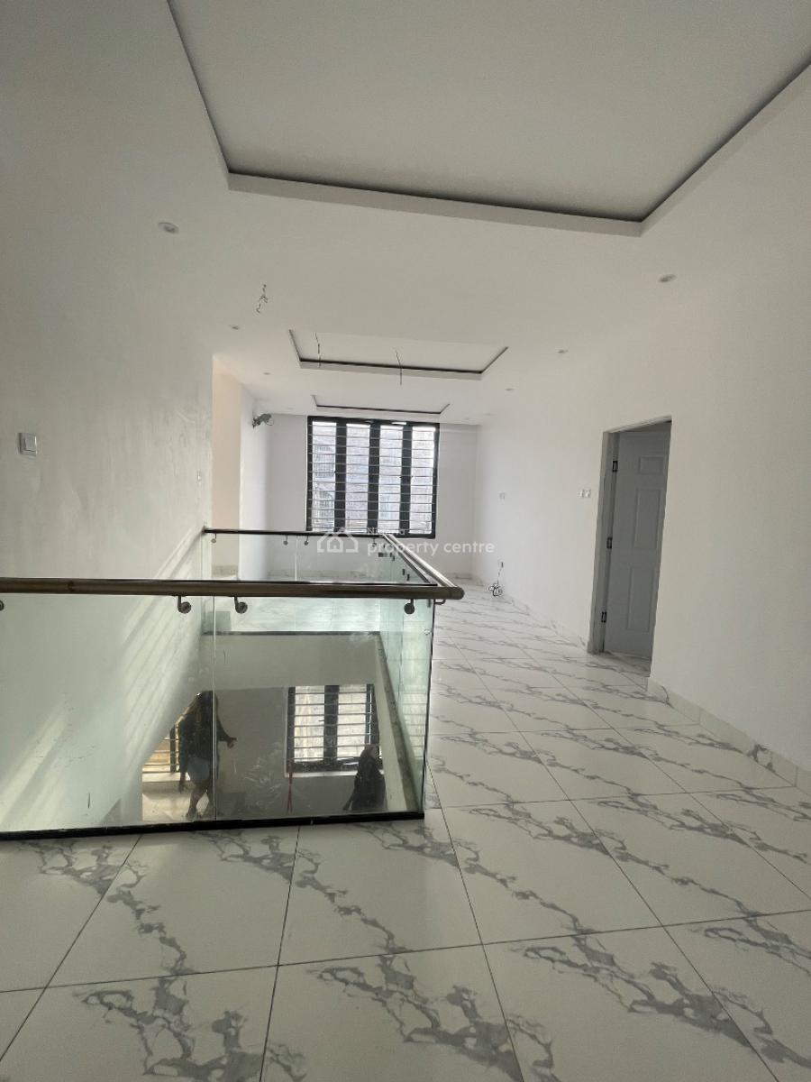 4 Bedroom Semi Detached Duplex, Oyebanji, Ologolo, Lekki, Lagos, Semi-detached Duplex for Sale
