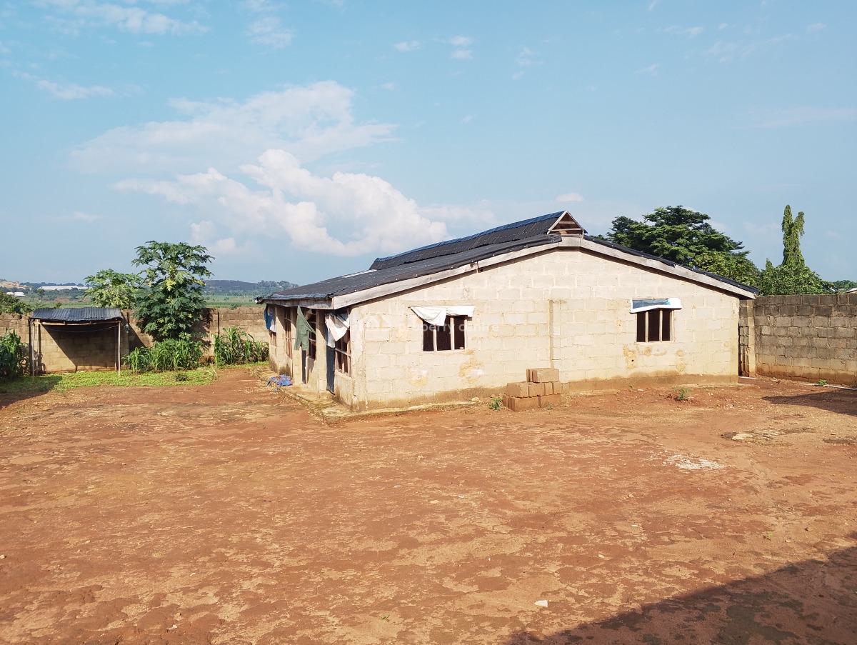 Functional Poultry & Pig Farm, Mararaba, Abuja, Factory for Sale