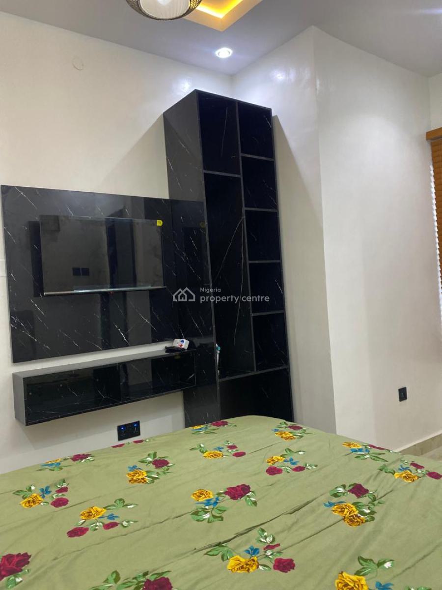 Beautiful Cozy 1 Bedroom Apartment, Sabo, Yaba, Lagos, Mini Flat (room and Parlour) Short Let