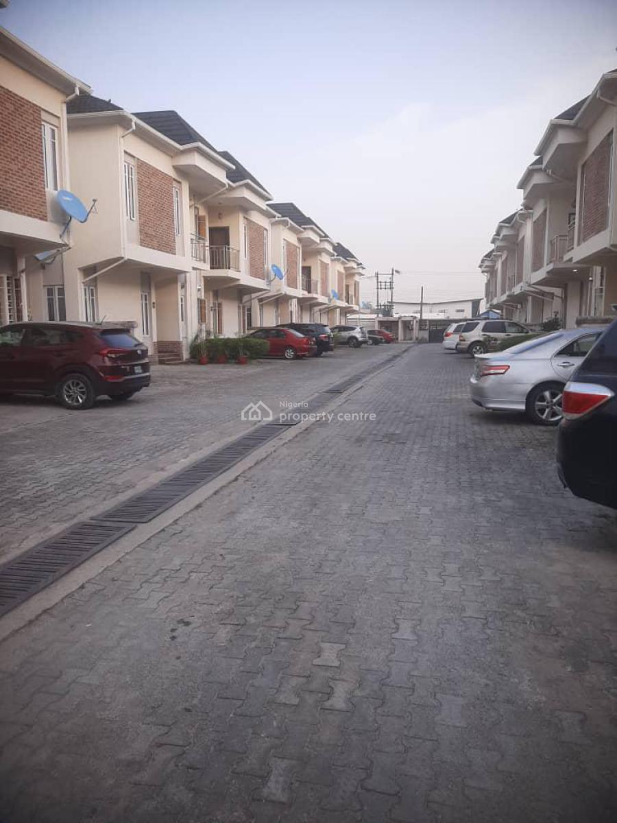 4 Bedrooms, Ajah, Lagos, House for Rent