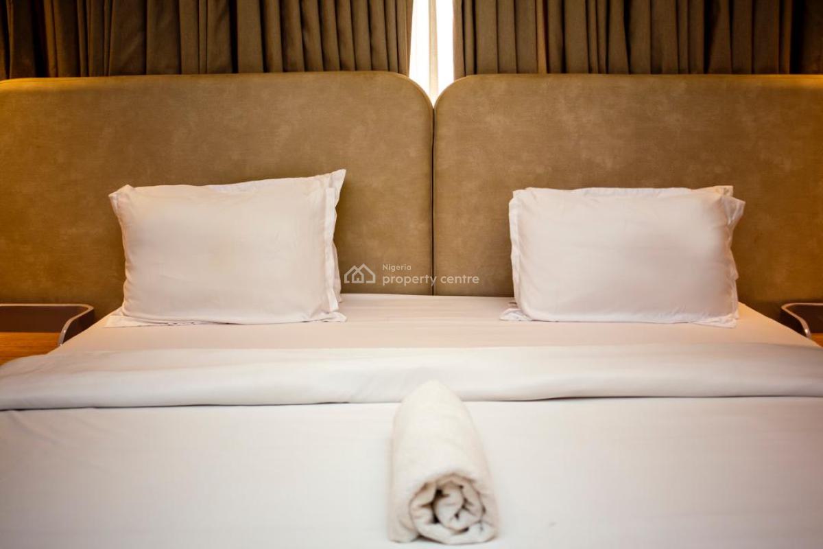 Fully Furnished and Serviced 3 Bedroom Penthouse, Riverside Apartments, Ikoyi, Lagos, Flat / Apartment Short Let