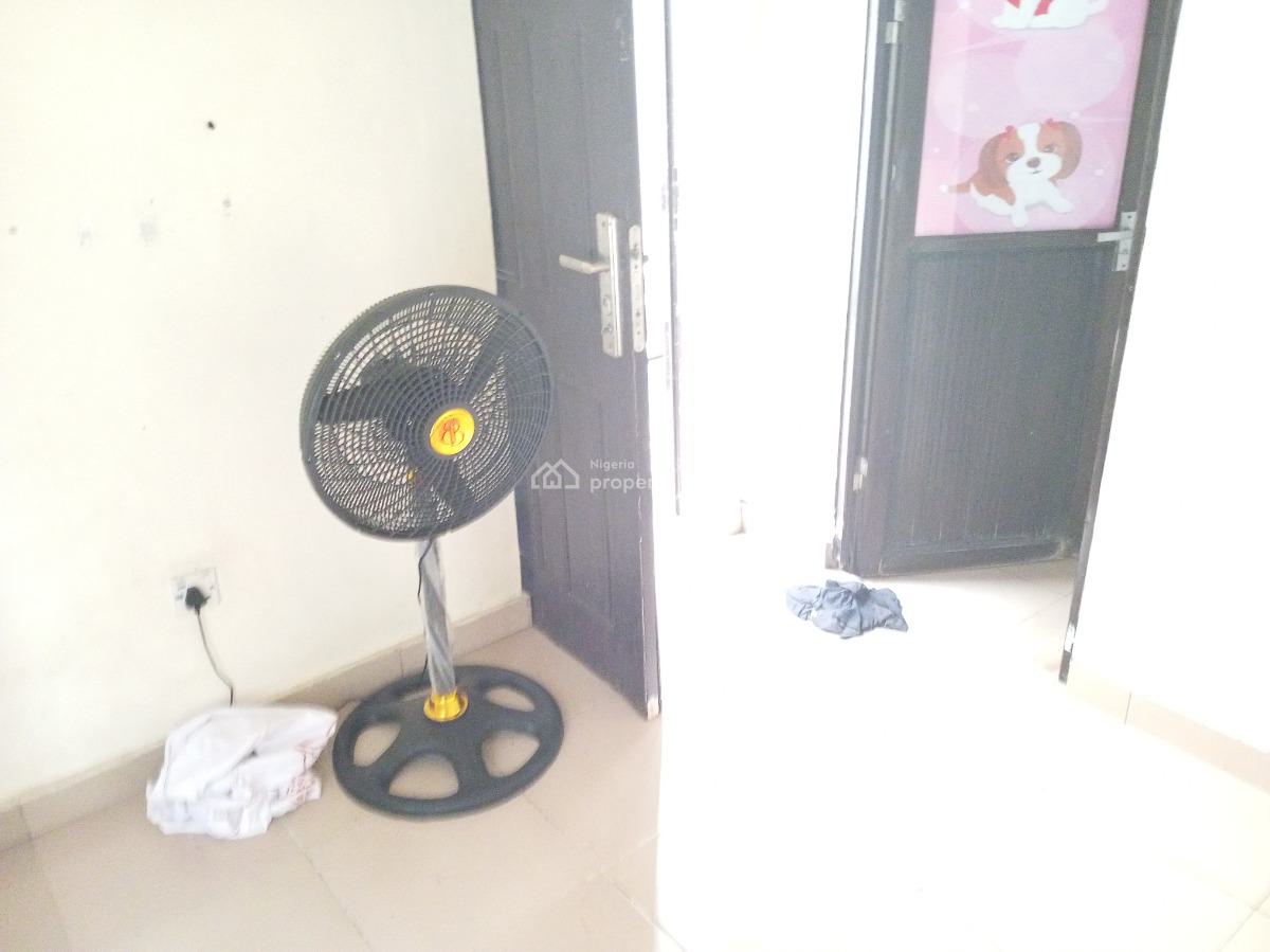 a Nice Room Self-contained Bq with Kitchen, Off Mobile Road, Ilaje, Ajah, Lagos, Self Contain (single Rooms) for Rent