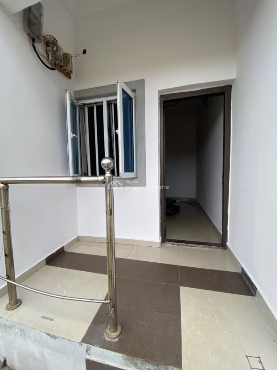 Clean 2 Bedrooms Apartment, Olokonla, Sangotedo, Ajah, Lagos, Flat / Apartment for Rent