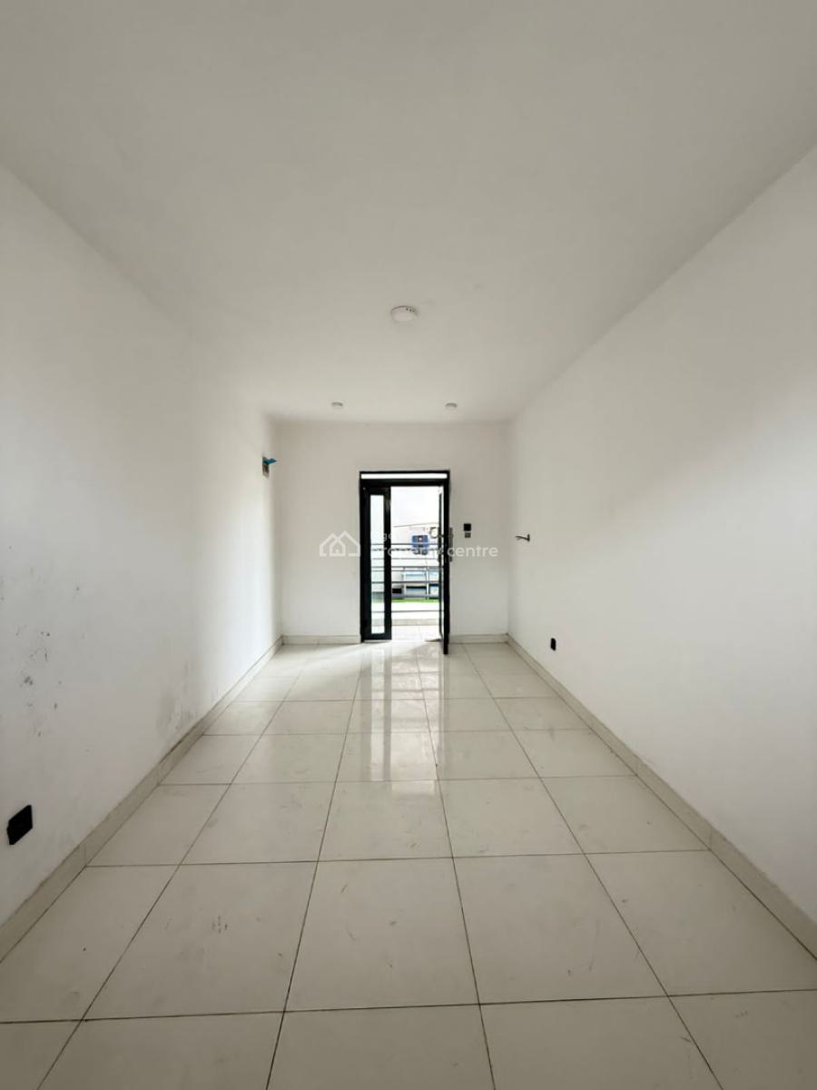 Shop Space, Ologolo, Lekki, Lagos, Shop for Rent