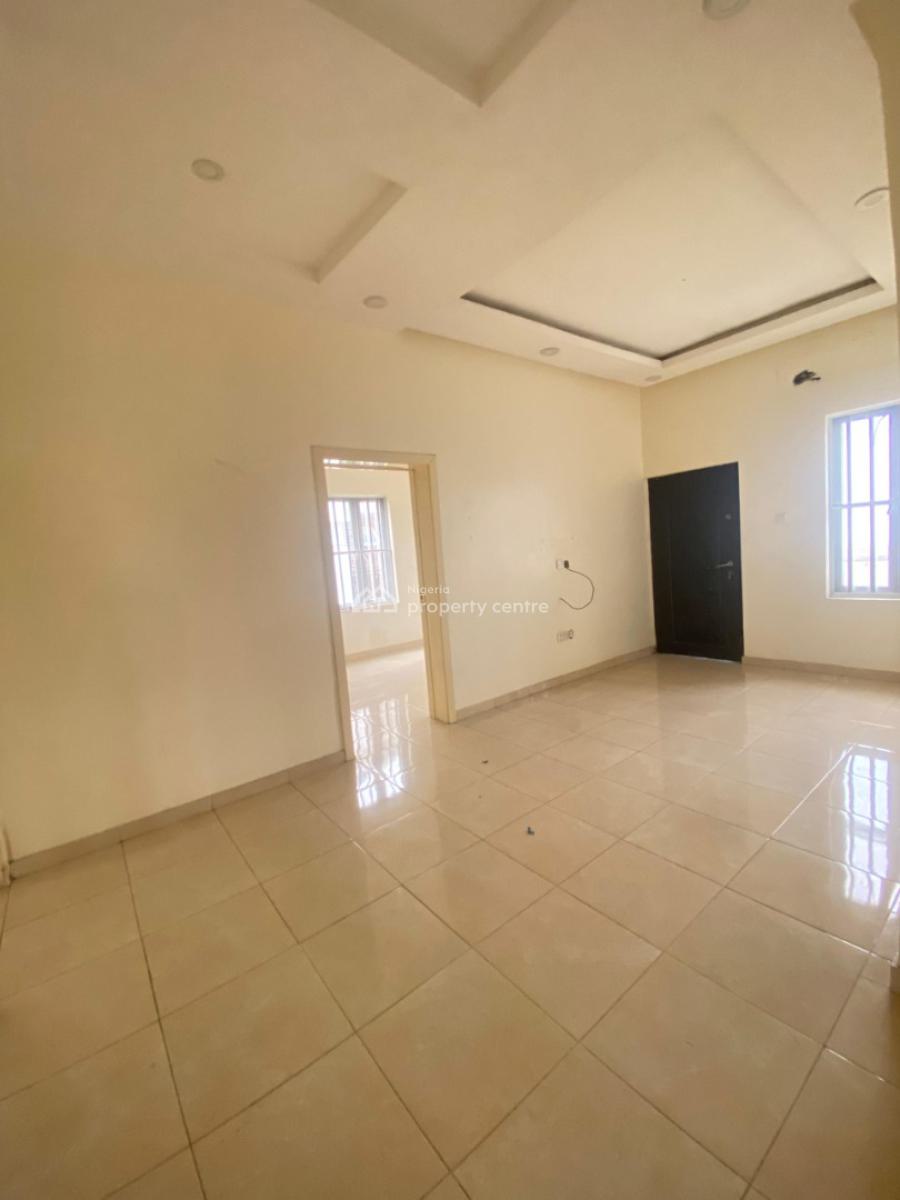 Beautiful 2 Bedroom Apartment with Personal Balcony, Osapa London, Osapa, Lekki, Lagos, Flat / Apartment for Rent