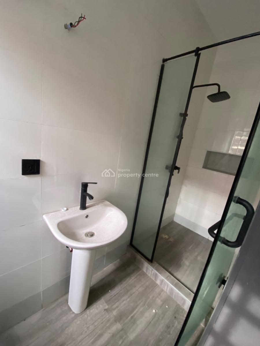 Newly Built 2 Bedrooms Apartment in a Serene and Secured Neighborhood, Lekki Phase 1, Lekki, Lagos, Flat / Apartment for Rent