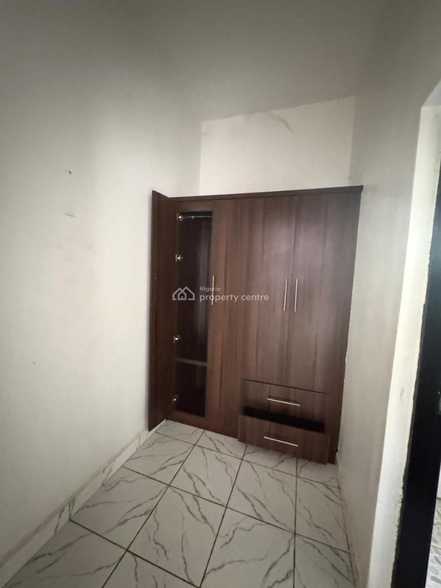 Newly Built 3 Bedroom Flat, Life Camp, Abuja, Flat / Apartment for Rent