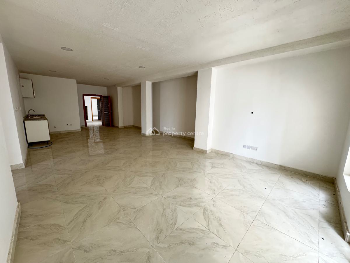Beautiful Distress  2 Bedrooms Apartment, Freedom Way, Lekki Phase 1, Lekki, Lagos, Block of Flats for Sale