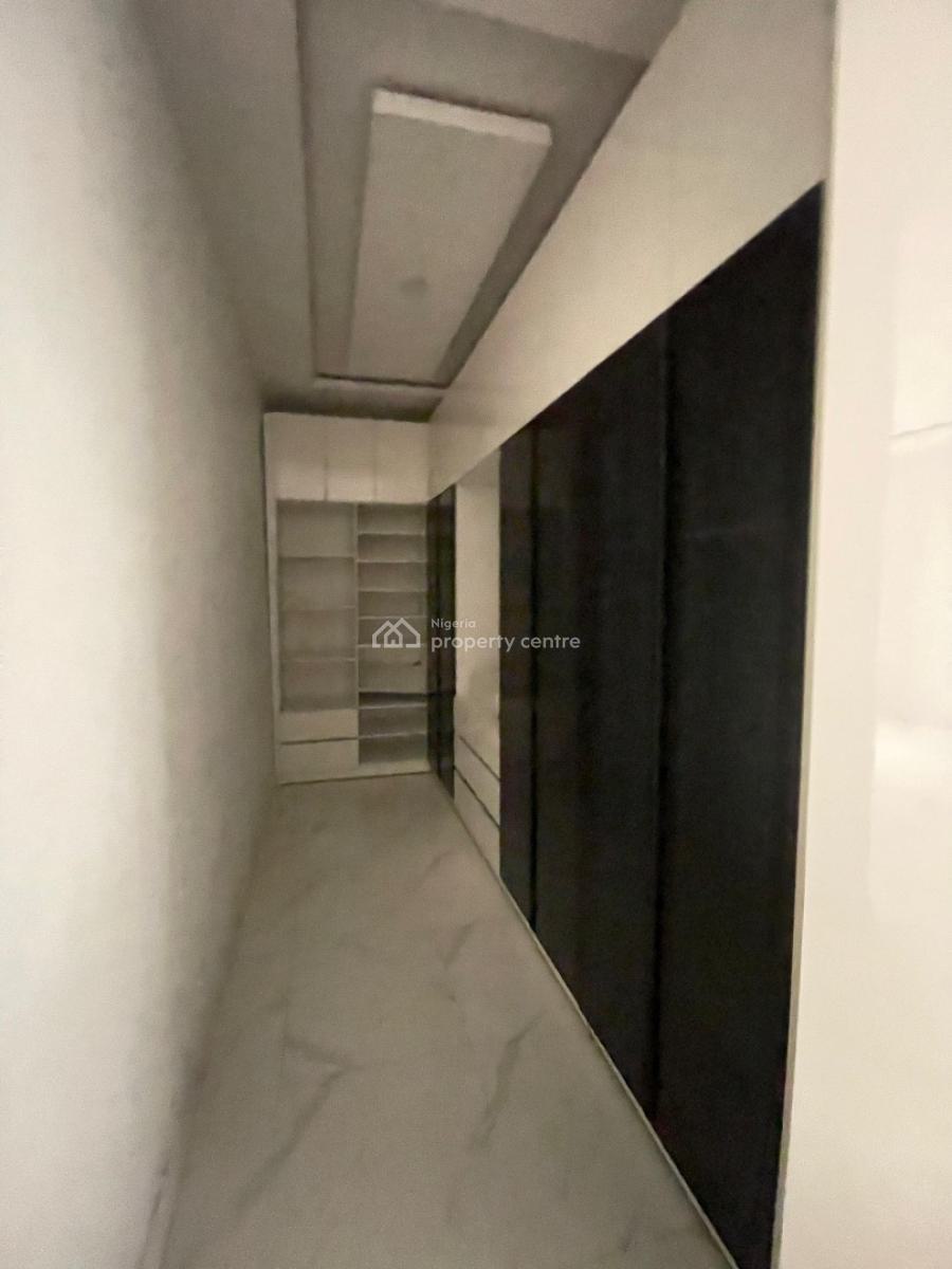 4 Bedrooms Spacious Terraced Duplex with a Room Bq, Ikate, Lekki, Lagos, Terraced Duplex for Sale
