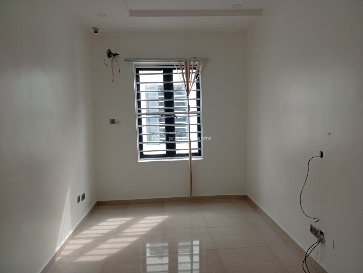 Fully Renovated 4 Bedroom Semi Detached Duplex with Bq in an Estate, Victoria Crest 3 Estate, Orchid Road., Lekki, Lagos, Semi-detached Duplex for Rent