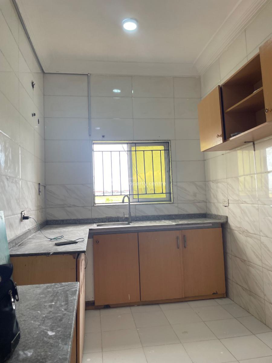 Big Studio with Big Kitchen, Chevron Drive, Lekki Expressway, Lekki, Lagos, Self Contain (single Rooms) for Rent