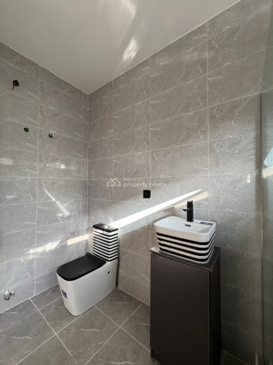 Fully Serviced 4 Bedrooms Terrace with Bq, Ikota, Lekki, Lagos, Terraced Duplex for Sale