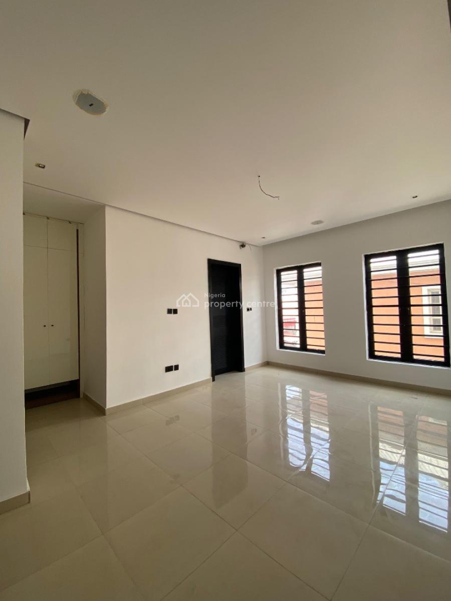 Luxury 3-bedroom Apartment with Swimming Pool & Gym, Lekki Phase 1, Lekki, Lagos, Flat / Apartment for Sale