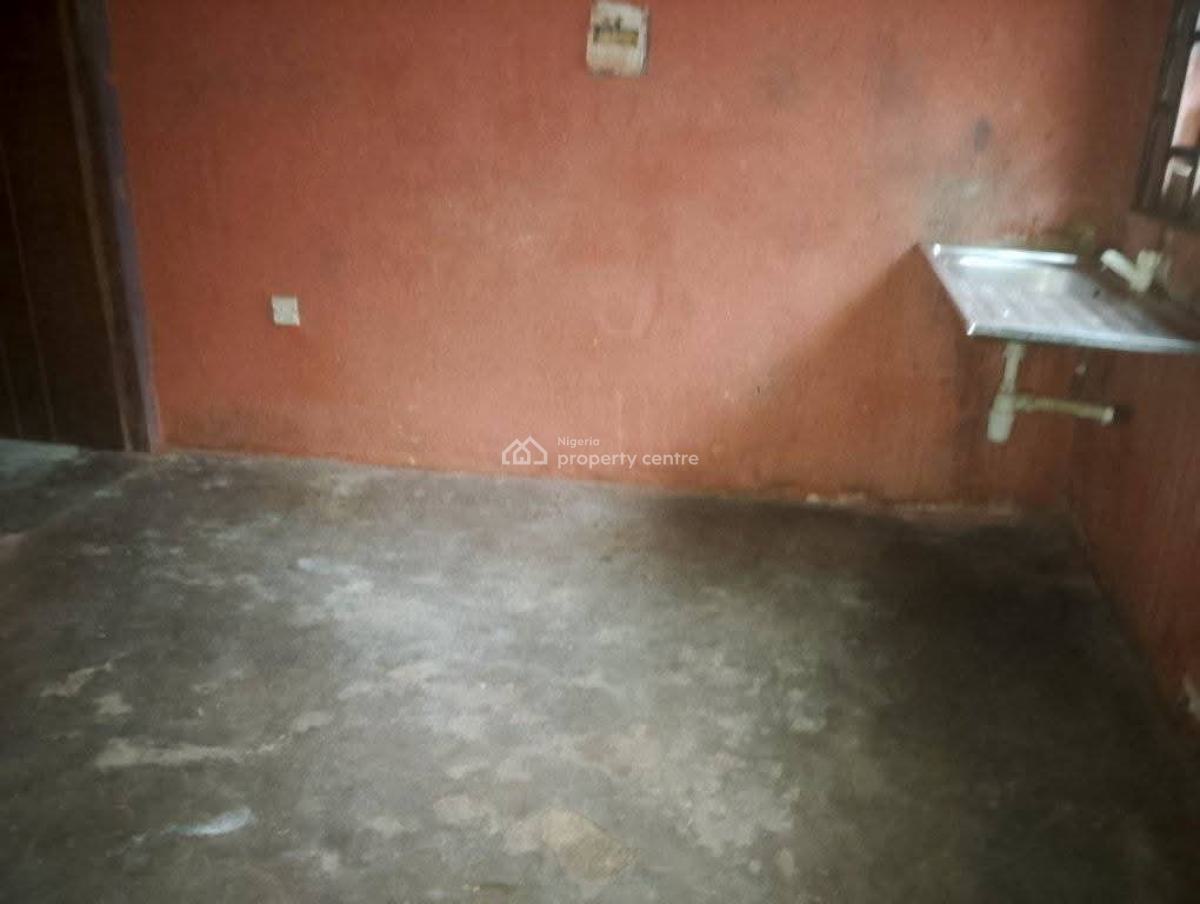 Distressed 2 Bedroom Flat, Abijo, Lekki, Lagos, Block of Flats for Sale