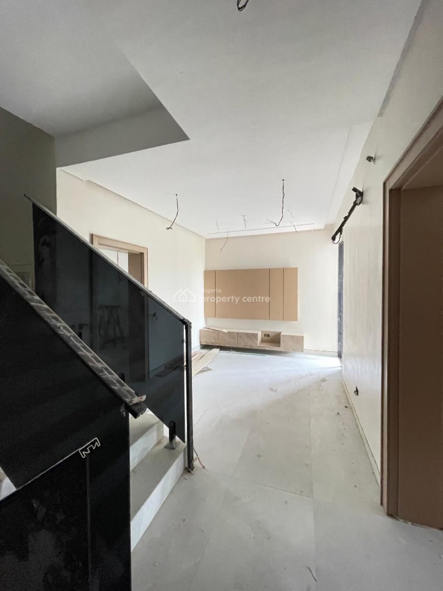 Self-compound 4 Bedroom Terrace on Two Floors with Bq, Ikate, Lekki, Lagos, Terraced Duplex for Sale