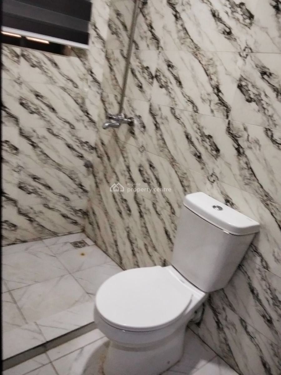 2 Bedroom Flat, Ogudu, Lagos, Flat / Apartment Short Let