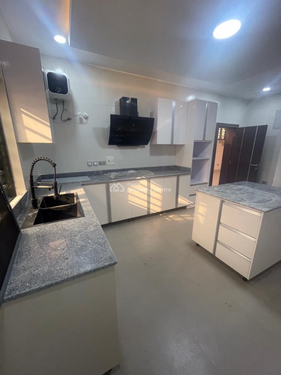 Exquisitely Built 5 Bedrooms Fully Detached Duplex with a Bq, Gra Phase 2, Magodo, Lagos, Detached Duplex for Sale