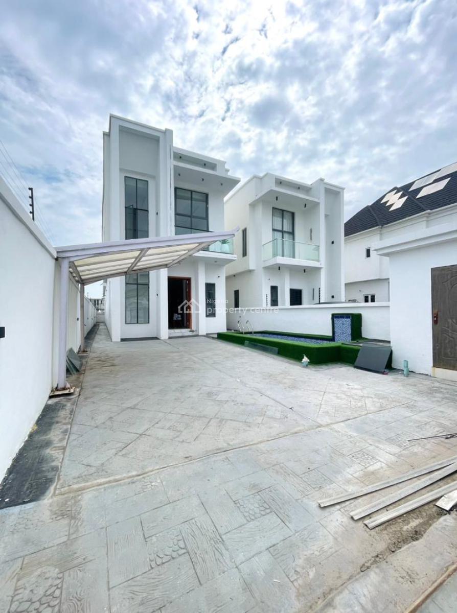 Lovely 4 Bedroom Fully Detached Duplex with Bq and a Massive Pool, 2nd Toll Gate, Lekki, Lagos, Detached Duplex for Sale