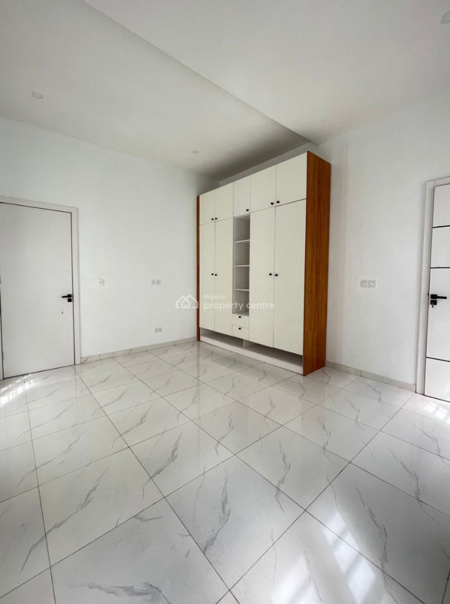 Lovely 4 Bedroom Fully Detached Duplex with Bq and a Massive Pool, 2nd Toll Gate, Lekki, Lagos, Detached Duplex for Sale