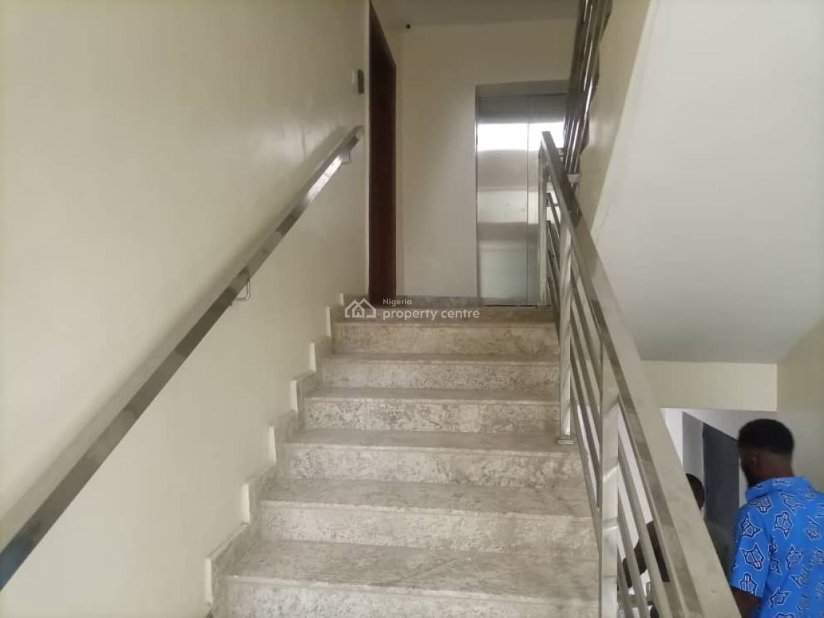 3 Bedroom Flat with Bq Pool Gym and Elevator, Off Ahmadu Bello way, Victoria Island (vi), Lagos, Flat / Apartment for Rent