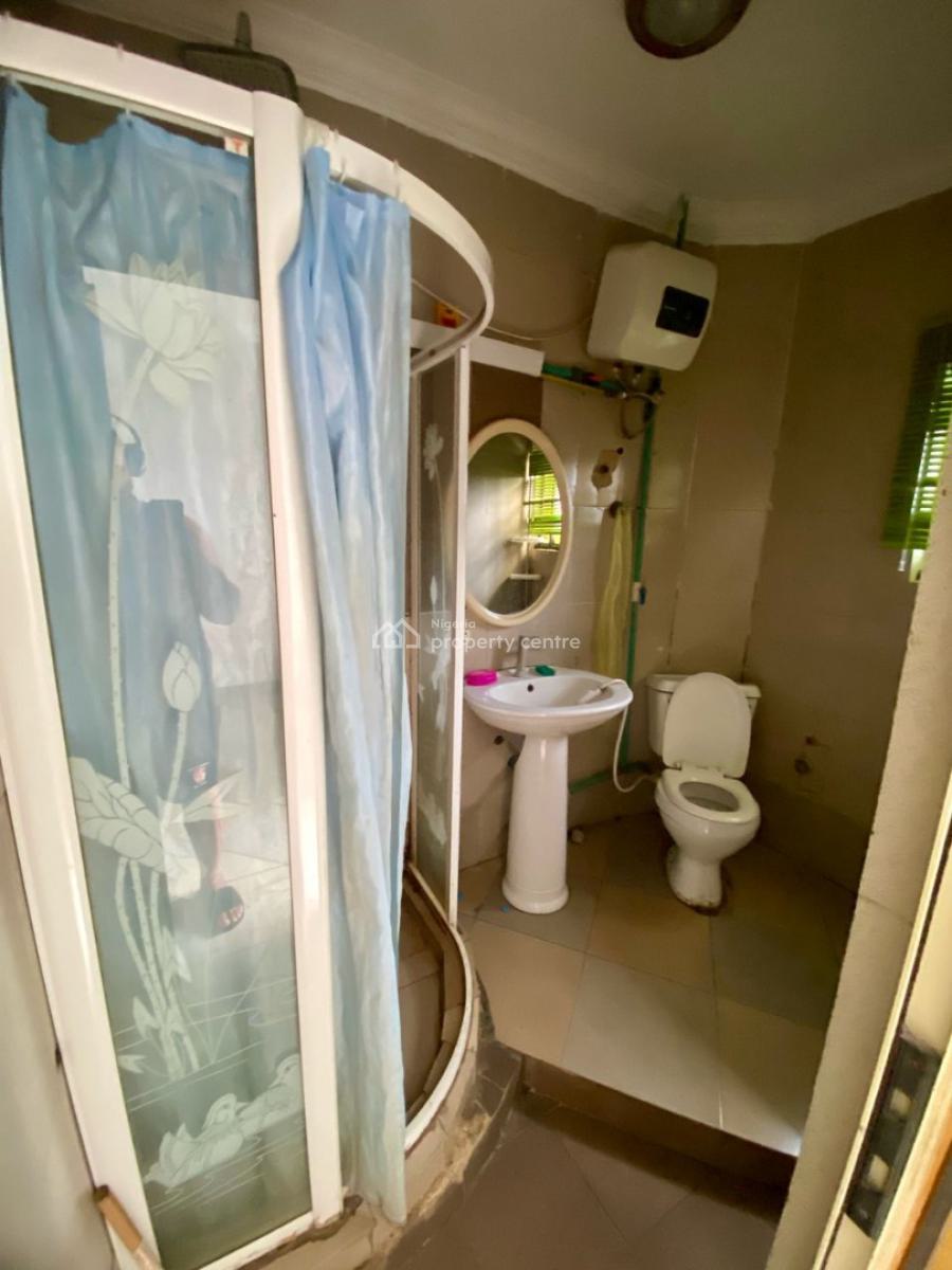 Spacious Shared Room in a 3 Bedroom Duplex Upstairs with Balcony, Off Mobil Road, Ilaje, Ajah, Lagos, Flat / Apartment for Rent