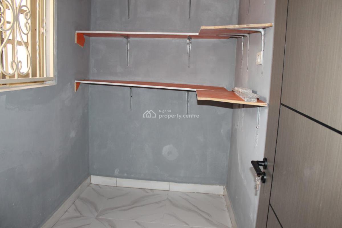 Spacious 4 Bedroom Semi Detached Duplex, Lekki Phase 1, Lekki, Lagos, Semi-detached Duplex for Rent