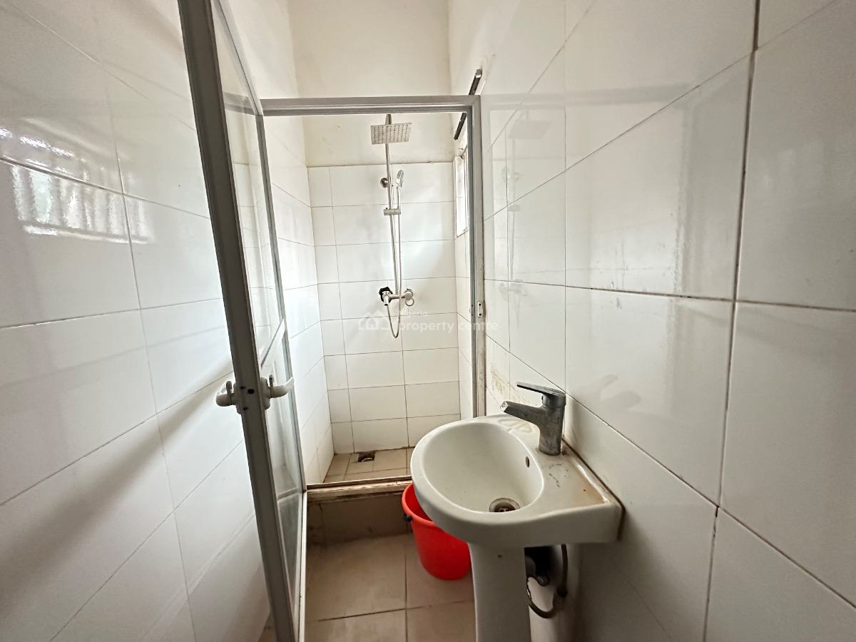 Lovely 2 Bedroom Flat, Eleganza Garden, Lekki, Lagos, Flat / Apartment for Rent
