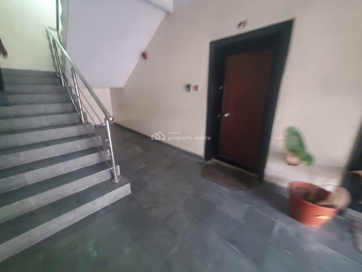 Well Maintained 2-bedroom Penthouse, Marwa, Lekki Phase 1, Lekki, Lagos, Flat / Apartment for Rent
