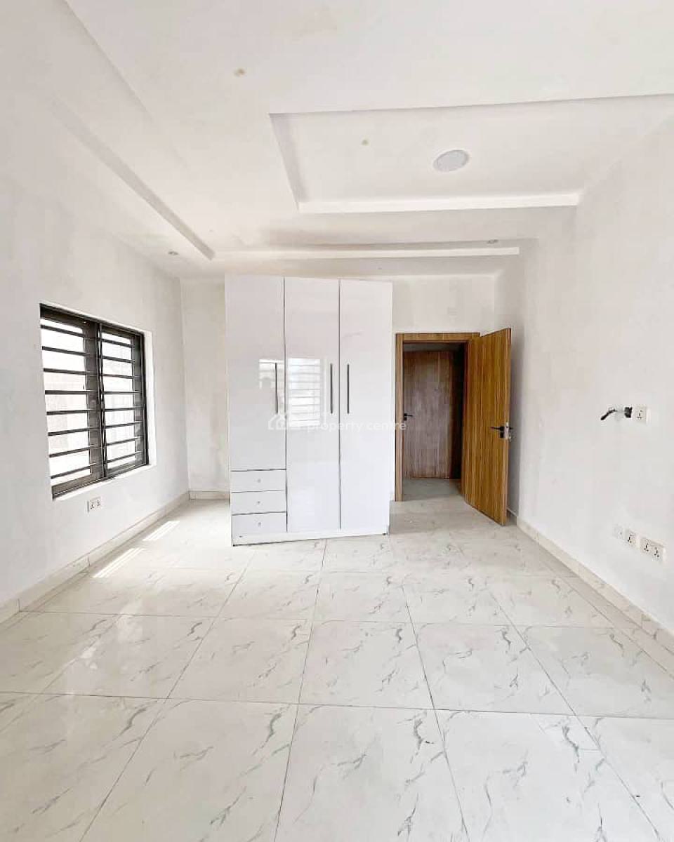 3 Bedroom Apartment, Lekki Phase 1, Lekki, Lagos, Flat / Apartment for Sale